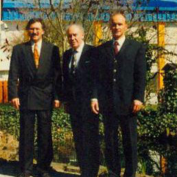 Heinz Reinhard Mitbegründer der BAUMEISTER-HAUS Kooperation und weiter Herren 1967 Heinz Reinhard Mitbegründer der BAUMEISTER-HAUS Kooperation und weiter Herren 1967